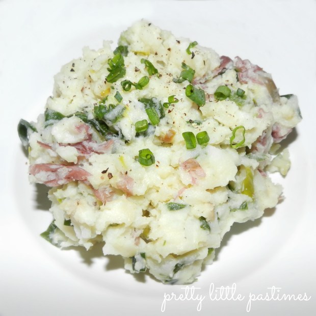 Garlic & Leek Mashed Red Potatoes I Pretty Little Pastimes